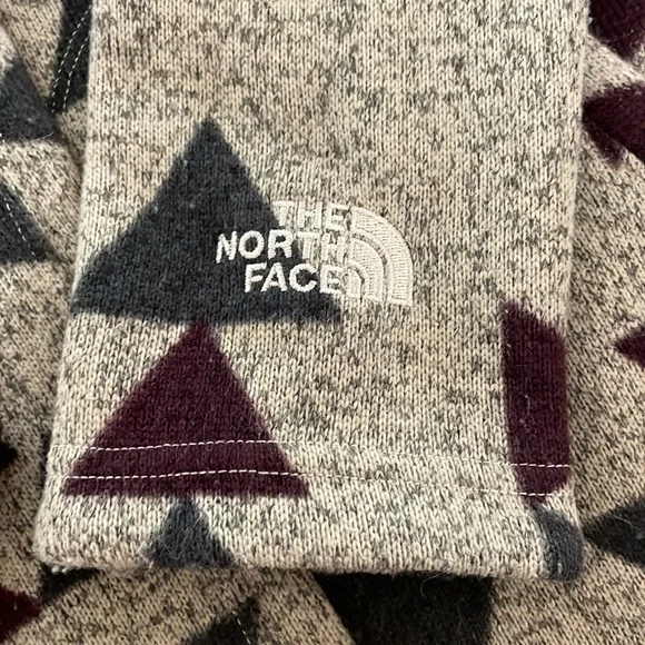 North Face Crescent Wrap Fleece Jacket Toggle Button Peyote Beige Aztec Sweater